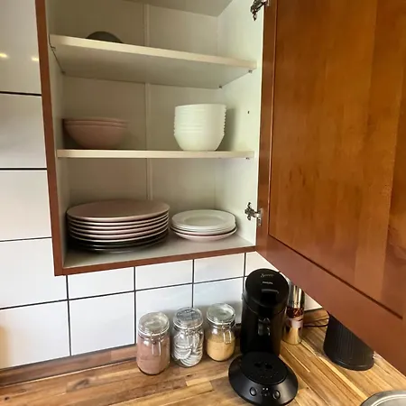 Monteurwohnung Mit Parkplätzen, Flexibler Check-in, Küche Und Smart Tv In Bad Sobernheim, Kreis Bad Kreuznach Bad Sobernheim