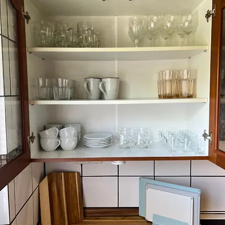 Monteurwohnung Mit Parkplätzen, Flexibler Check-in, Küche Und Smart Tv In Bad Sobernheim, Kreis Bad Kreuznach Apartment Bad Sobernheim