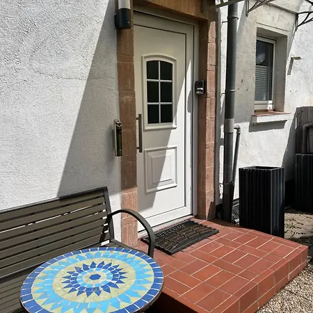 Monteurwohnung Mit Parkplätzen, Flexibler Check-in, Küche Und Smart Tv In Bad Sobernheim, Kreis Bad Kreuznach * Bad Sobernheim